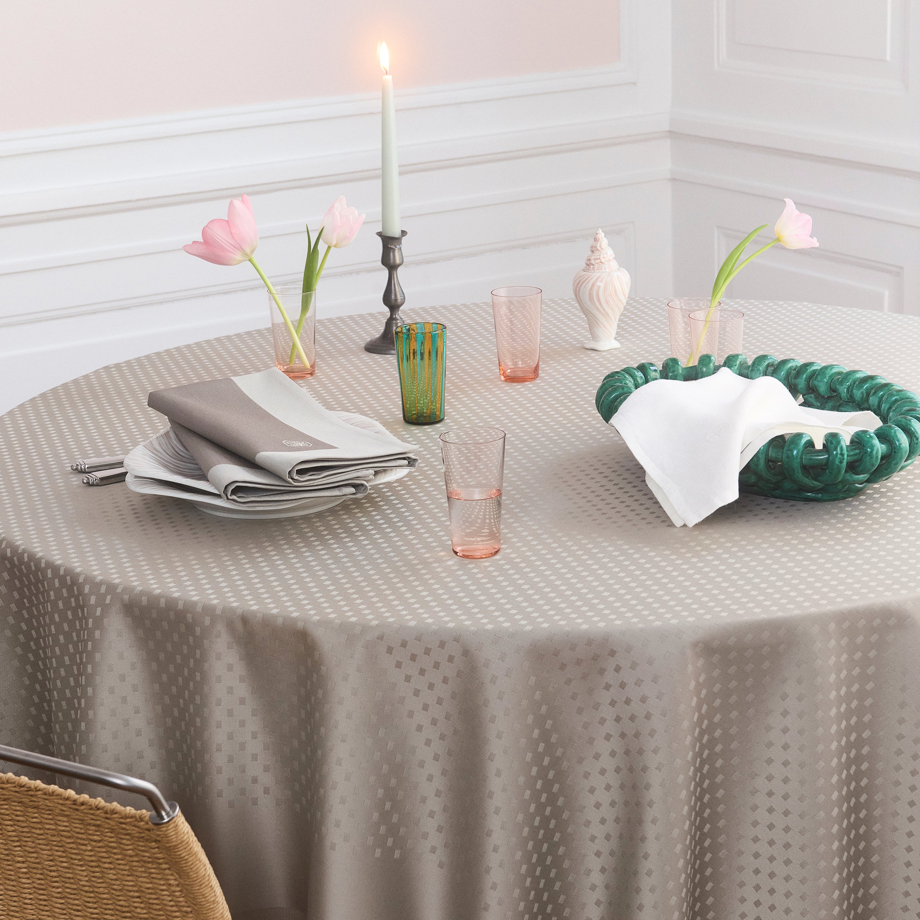Round Damask Tablecloth
