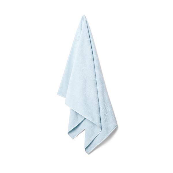 Glossy Jacquard-Woven Bath Towel in Light Blue with Aqua Hues